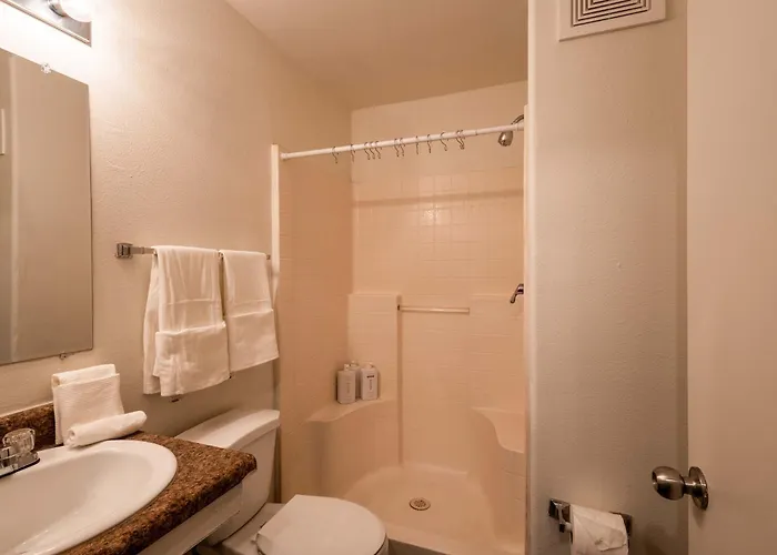Tolleson Retreat With Pool Access