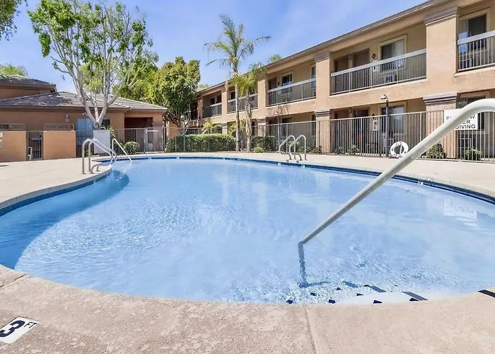 Tolleson Retreat With Pool Access Cashion