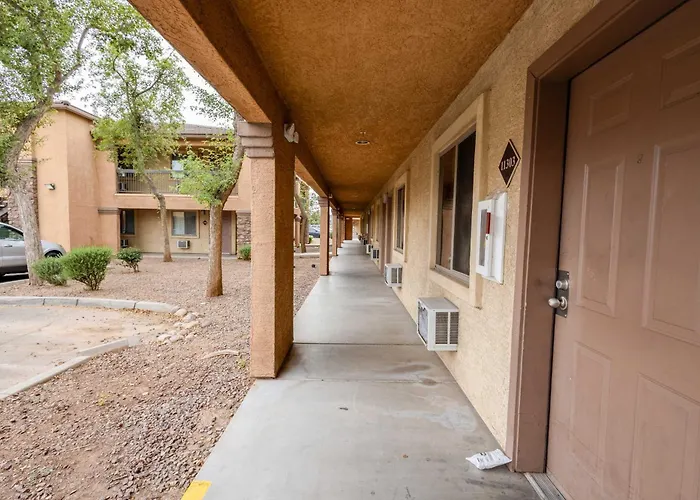Apartment Tolleson Retreat With Pool Access